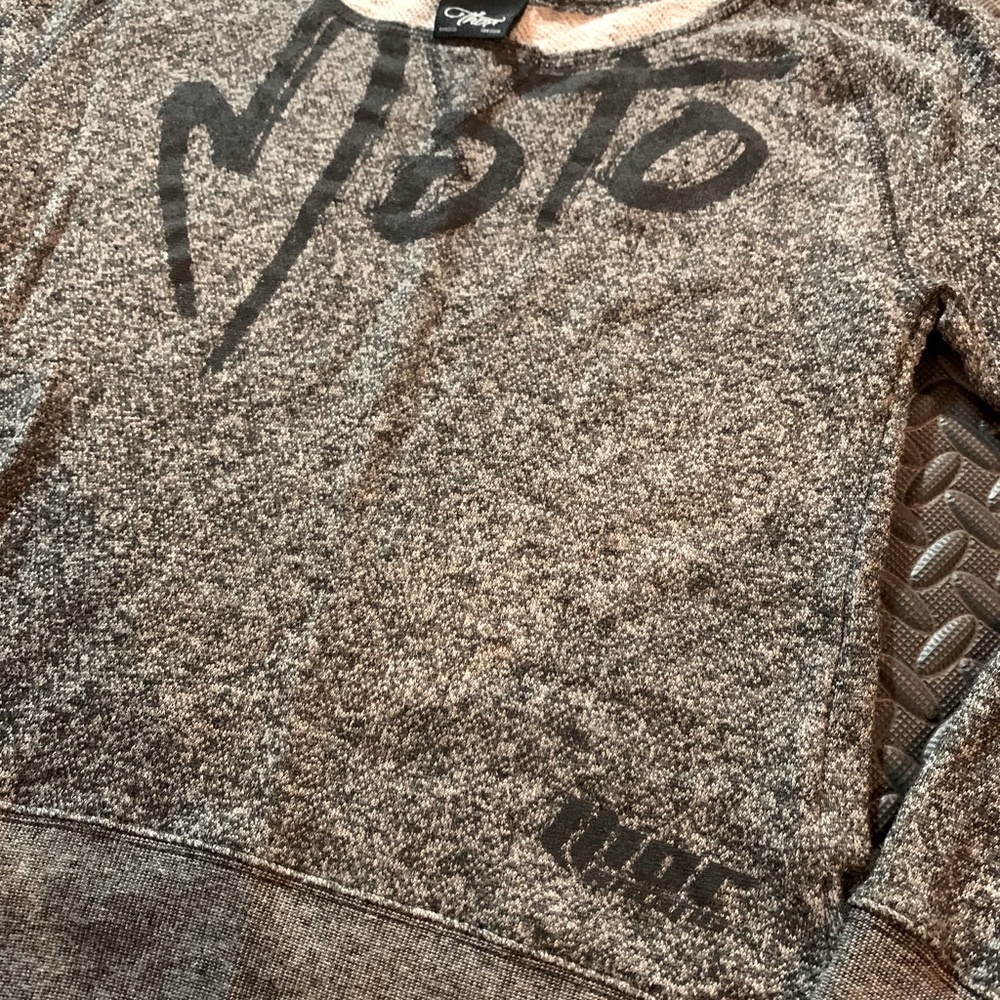 Long sleeve Thor Sweater